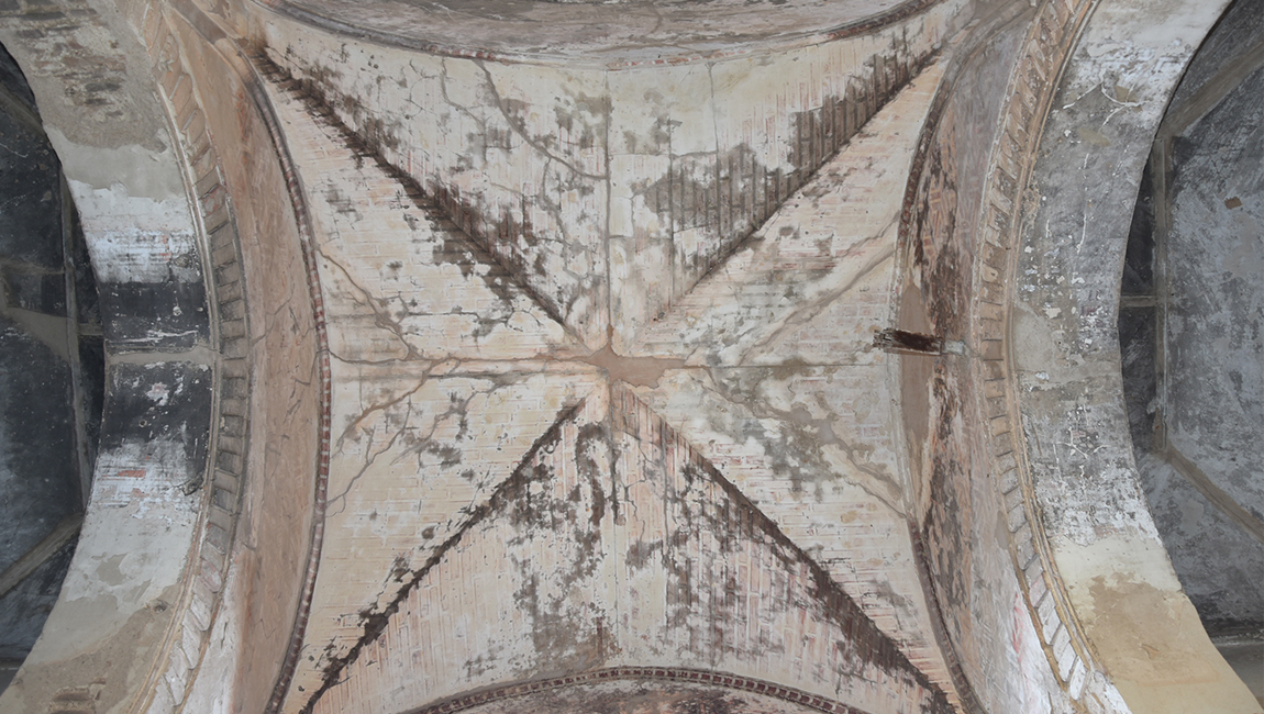 La Restauración de las pinturas murales de la Puerta del Vino